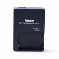 зарядное устройство от сети для аккумуляторных батарей EN-EL14/ MH-24 фотоаппарата Nikon D3200/D3300/D3400/D5100